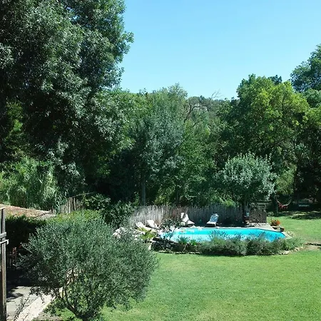 Le Moulin De Picaud Bed & Breakfast Grans